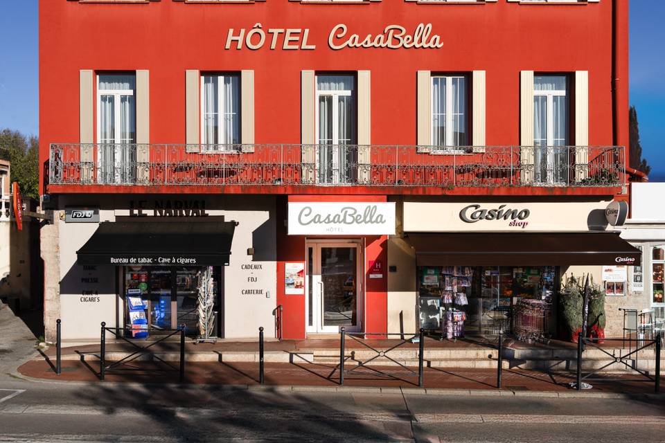 Façade de l'hôtel