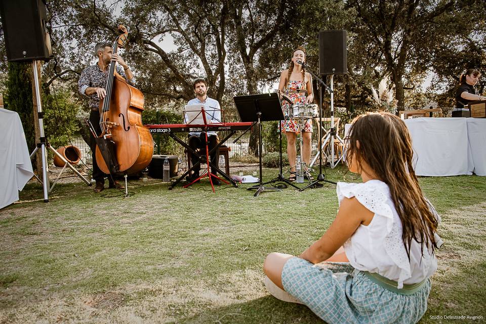 Entre deux eaux trio mariage