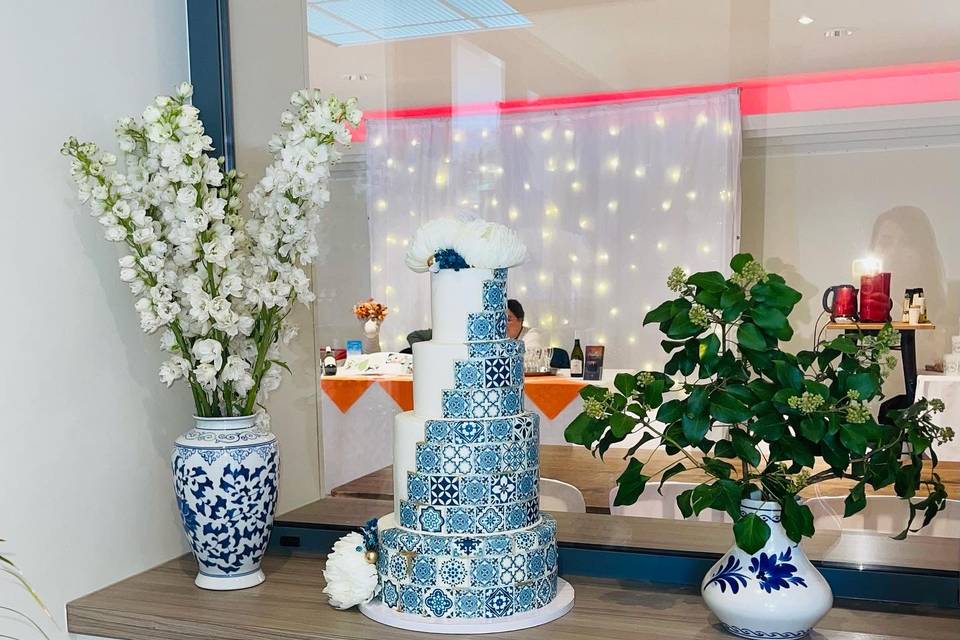 Weddings cakes thème Azuléjos