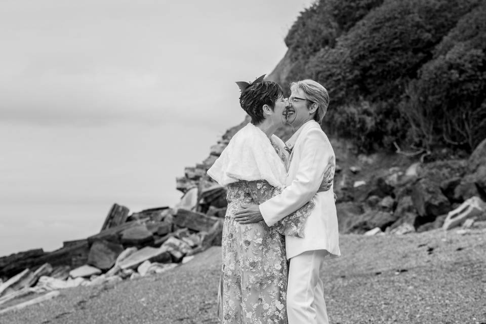 Séance couple à la plage