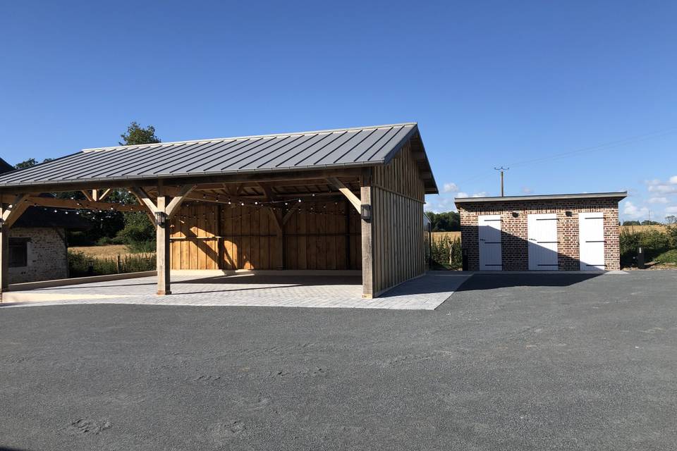 Hangar extérieur