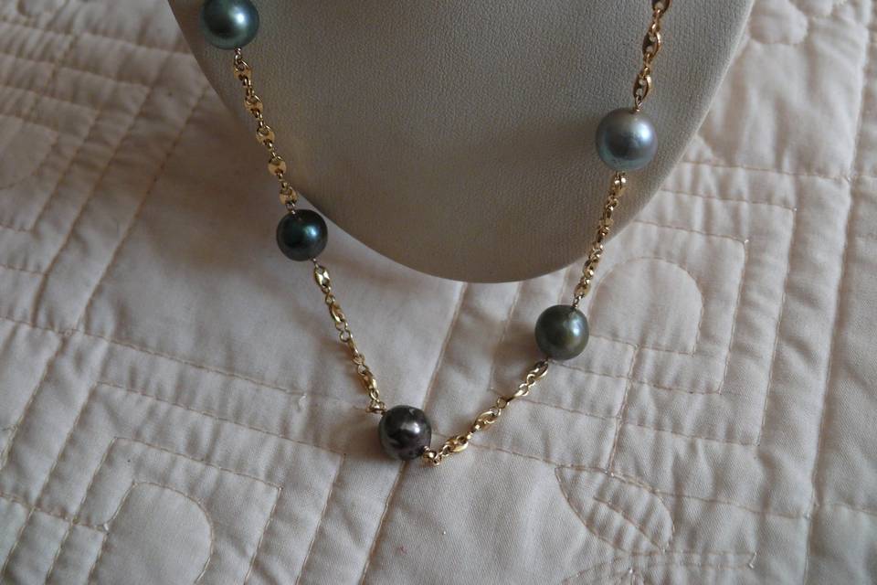 Collier chaînette et perles
