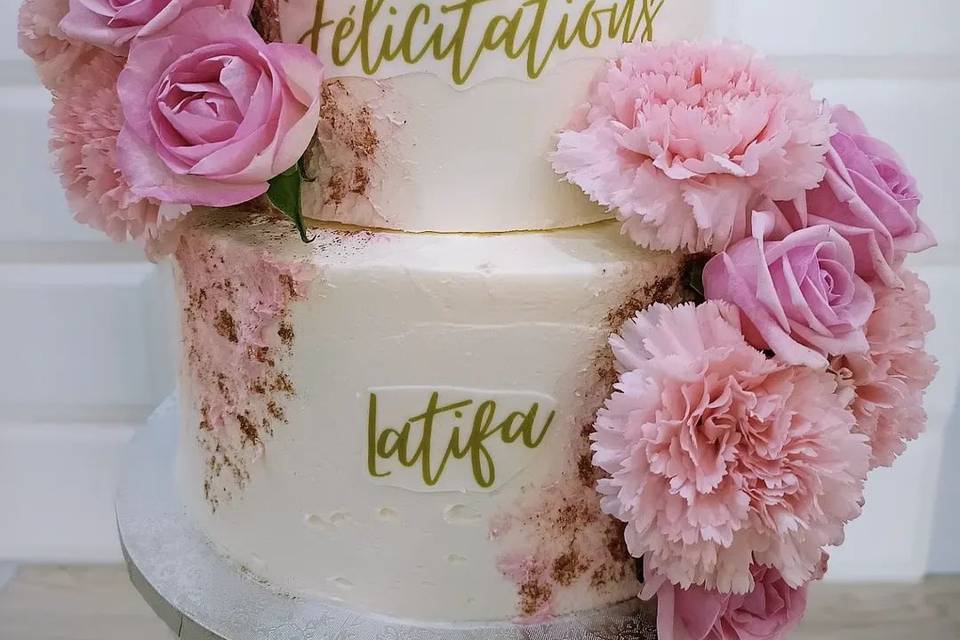 Cake design fleuri