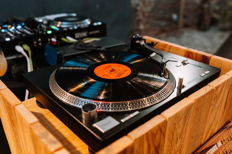 MiniBar à Vinyle par AxElena