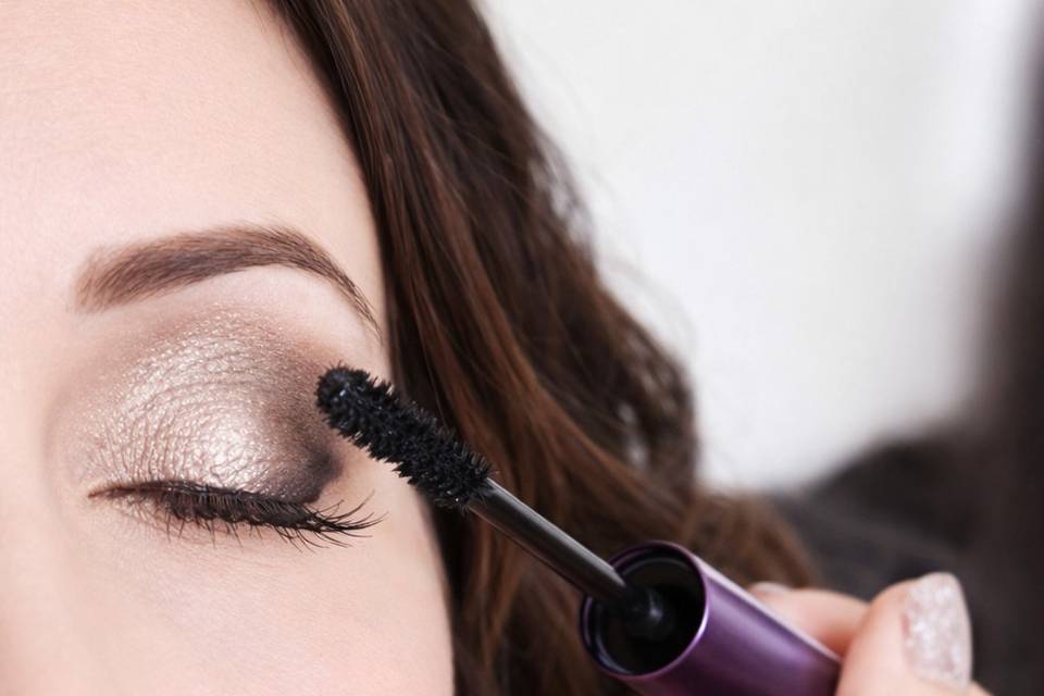 True eyelashes
