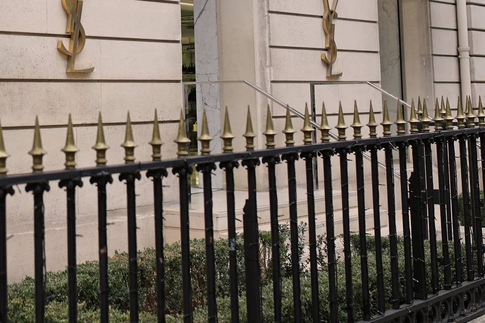 Avenue, Montaigne