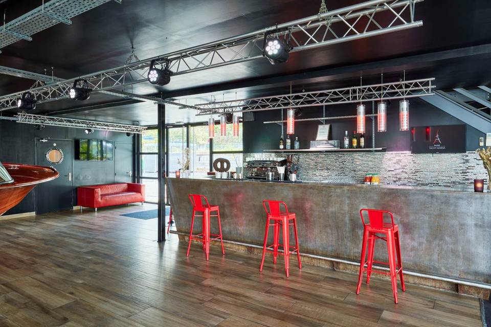 Bar et entrée