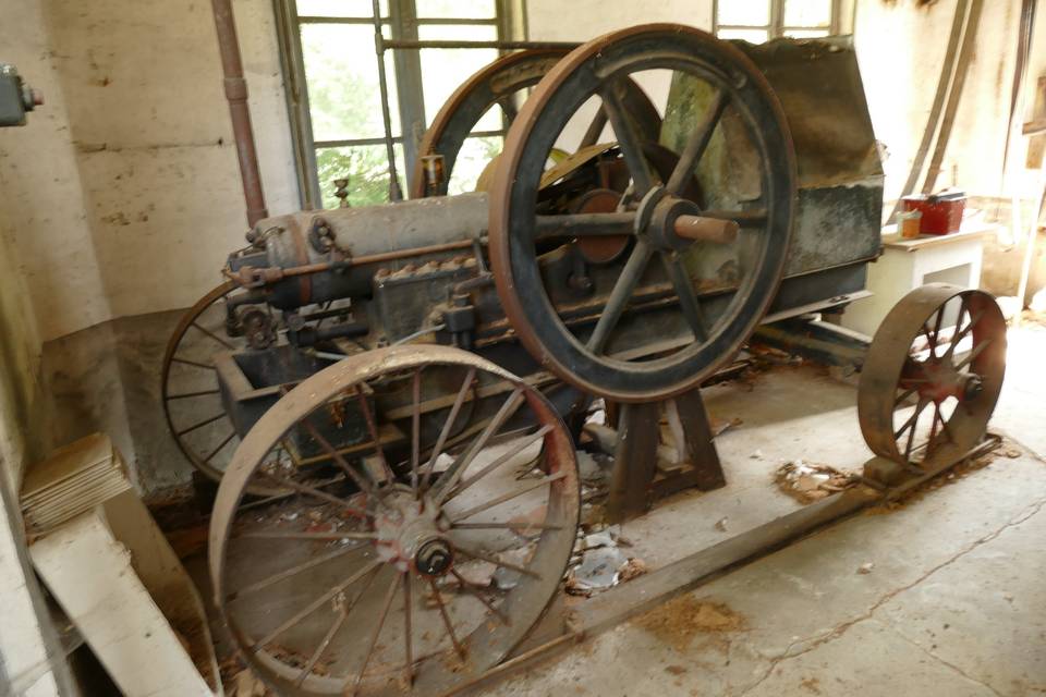 Machine à vapeur 1900