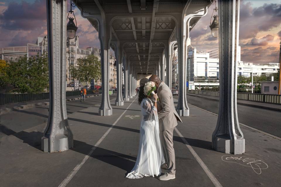 Le Baiser Sous Le Pont