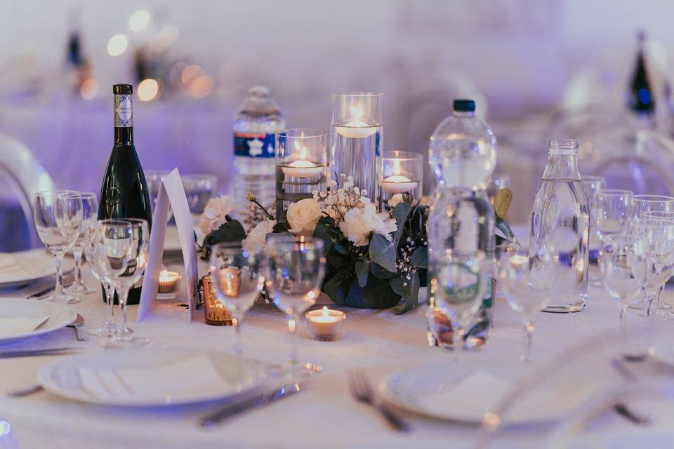 Centre de table avec bougies