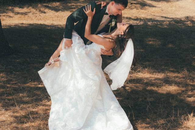 MR & MRS Mardelé