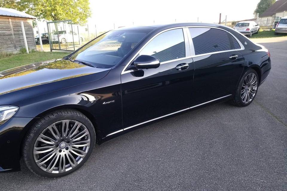 Mercedes MAYBACH