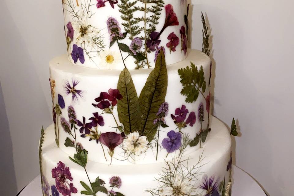 Wedding cake fleurs comestible