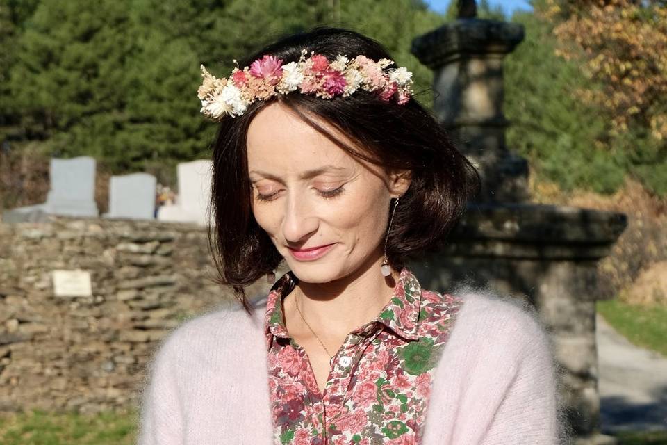 Couronne de fleurs séchées