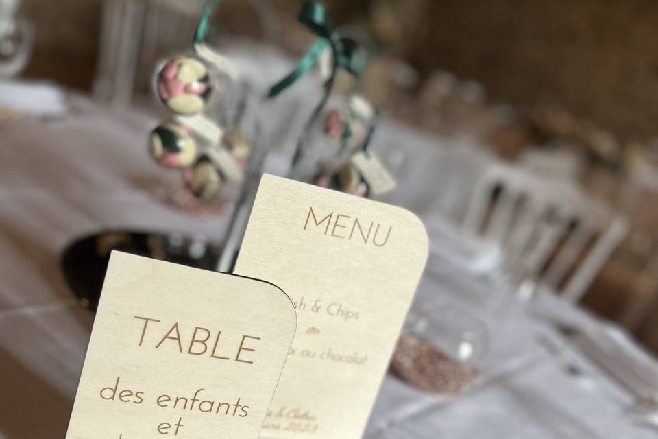 Menu et marque table