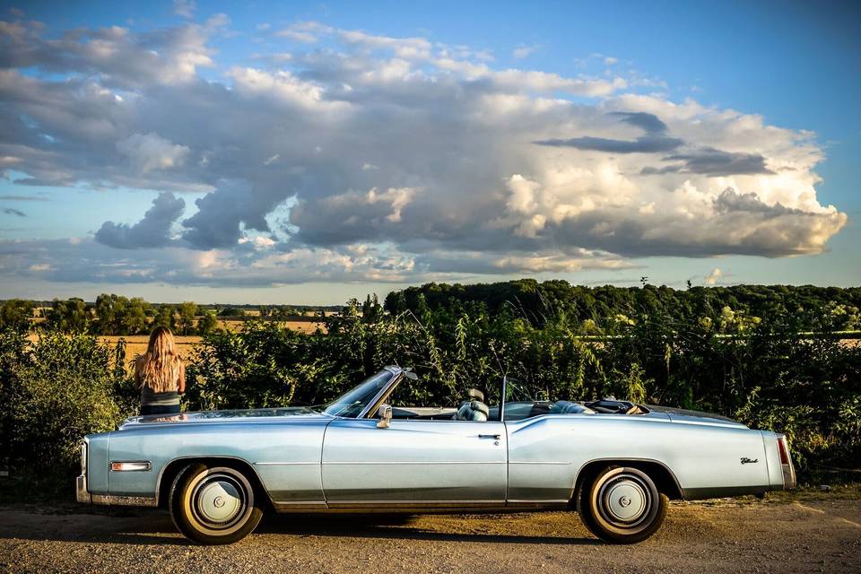 Cadillac Eldorado 1976 cabriolet bleu