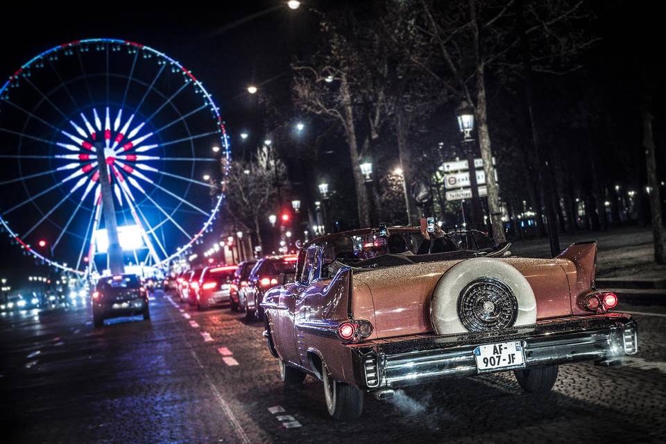 Cadillac 1958 cabriolet rose