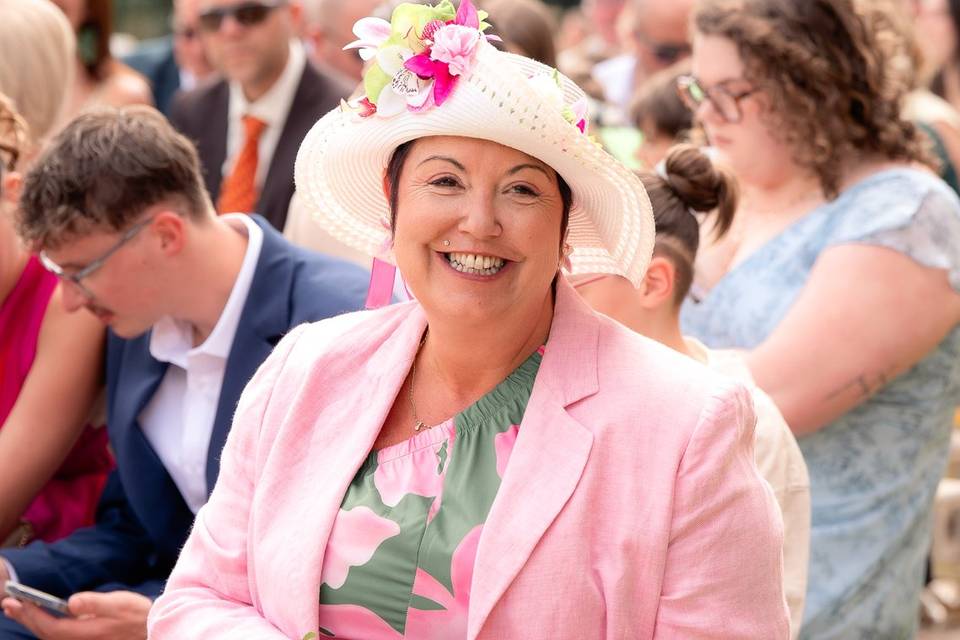 La dame au chapeau