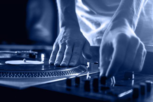 Platine