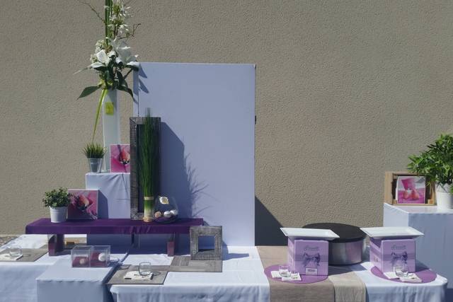 Buffet violet