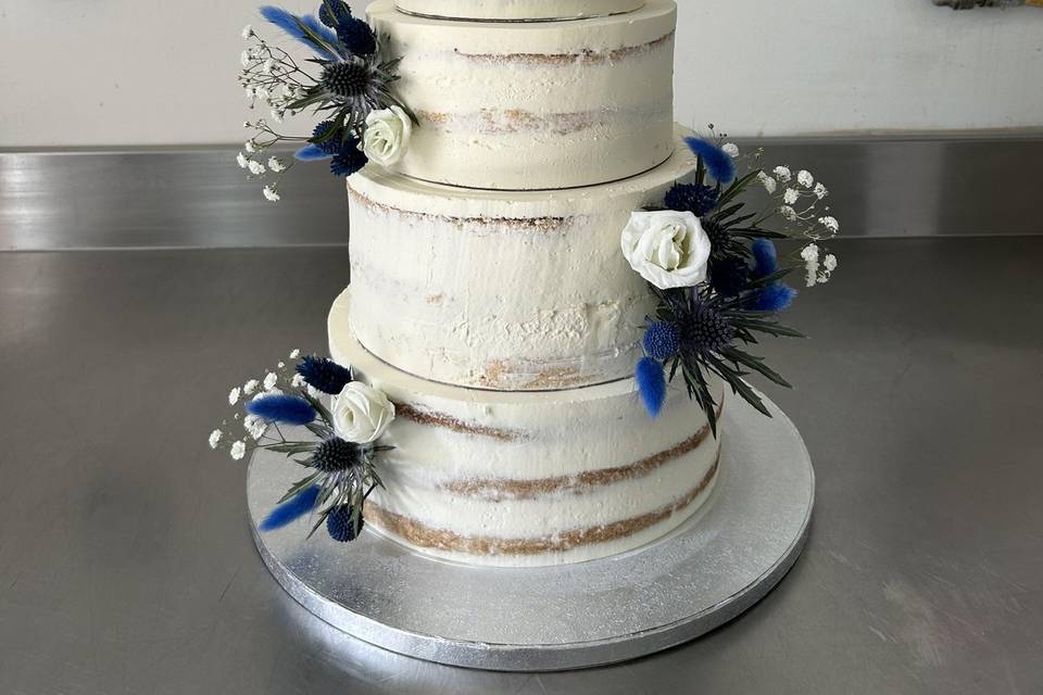 Naked cake