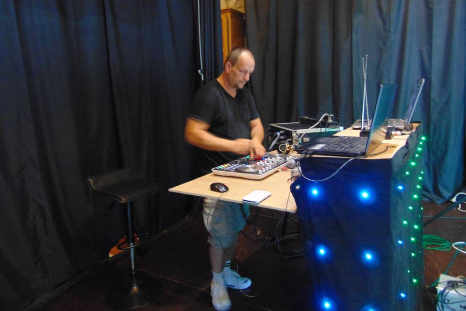 Alain Nannan DJ