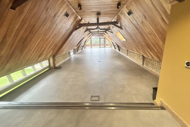 Salle Fénil 110 m²