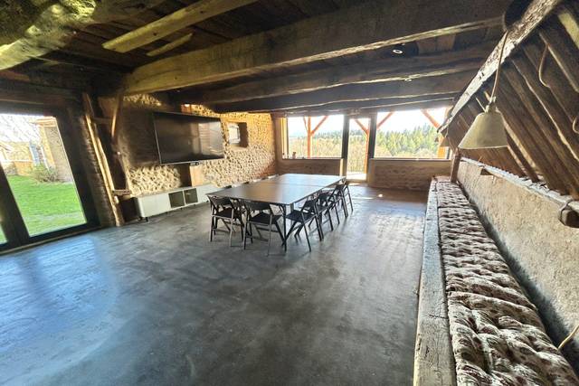 Salle Etable 50 m²