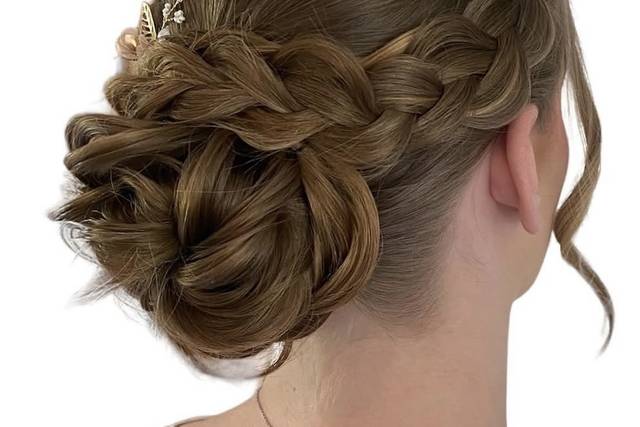 Chignon parfait, style assuré
