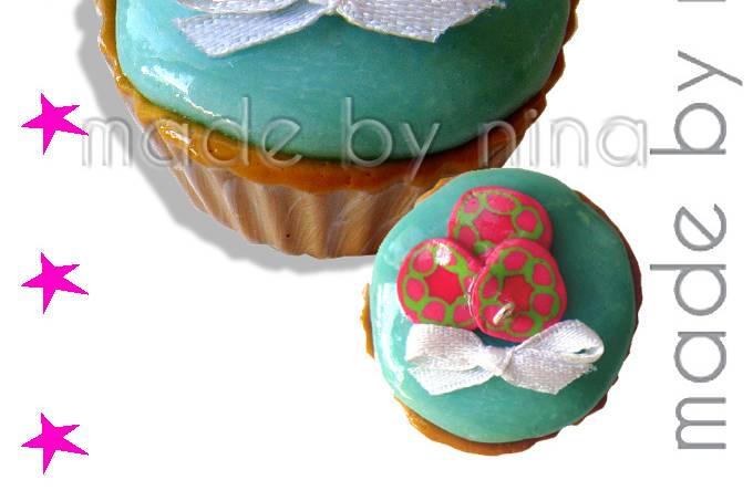 Pendentif cupcake, déclinable en bague, broche, epingle à cheveux, porte nom, ....