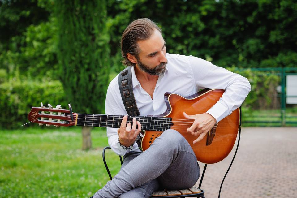 Vin d'honneur guitariste gipsy