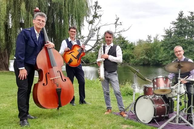 Savoy Swing quartet