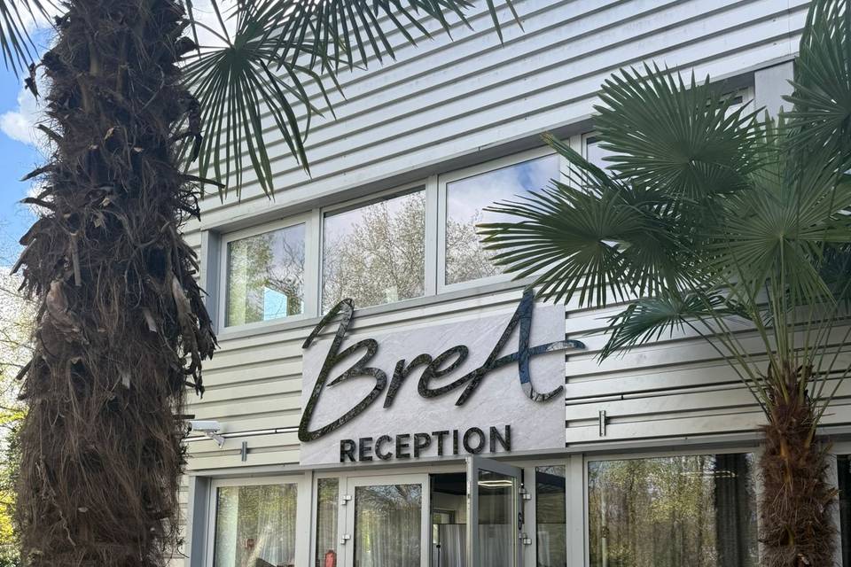 Brea reception