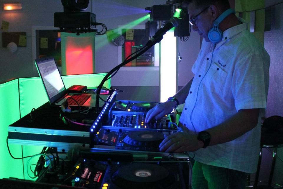 DJ sébastien