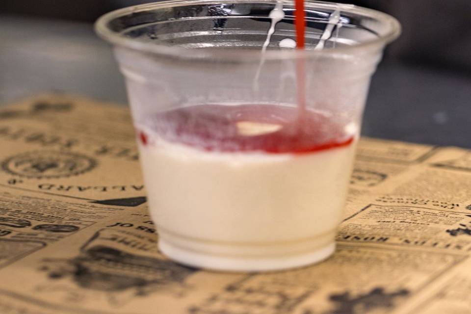 Pannacotta fraise maison