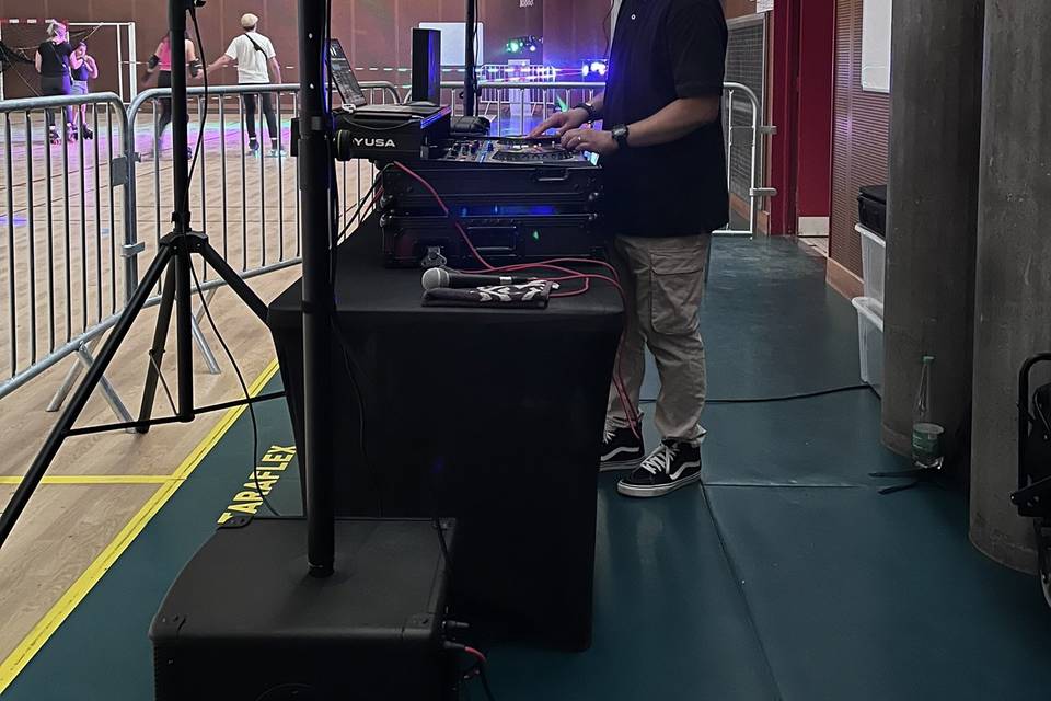 Roller disco