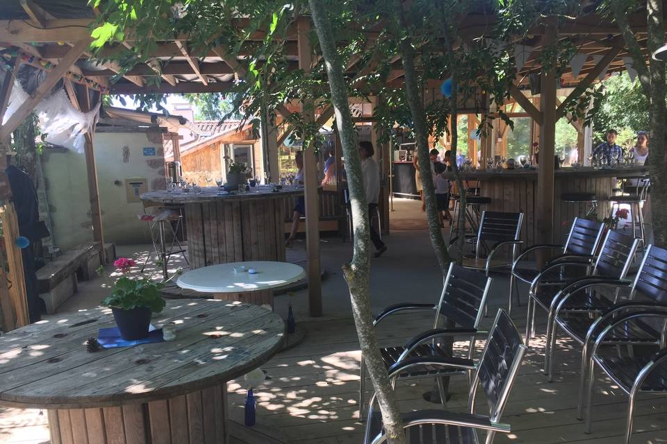 Terrasse pour l'apéritif