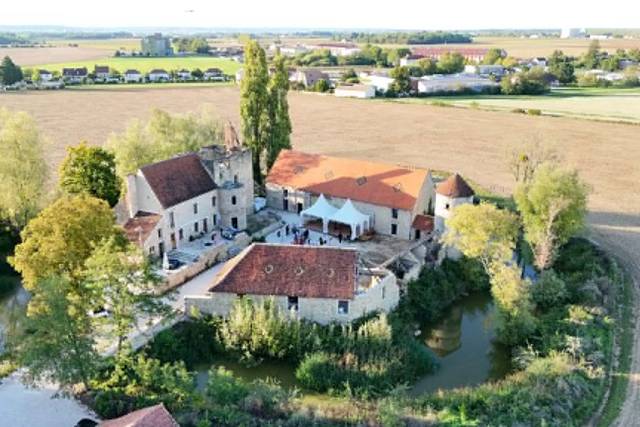 Le Château de Layer