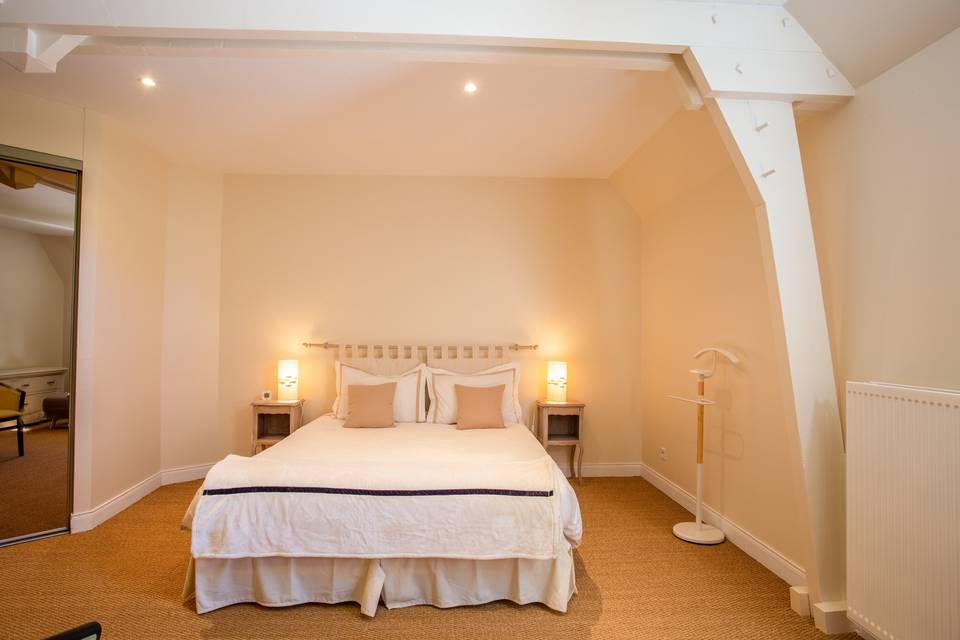 Chambre Blanche Gîte Le Chêne