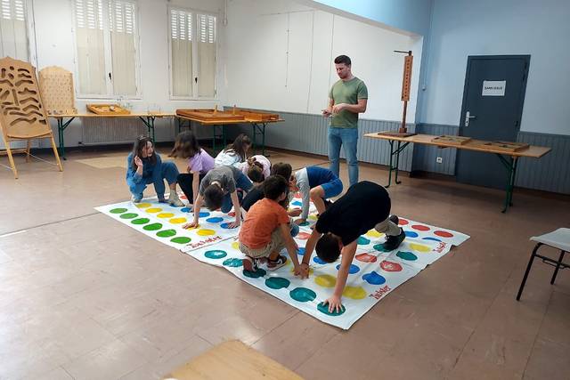 Animation twister