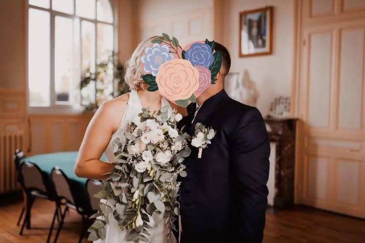 Bouquet de mariée boutonnière