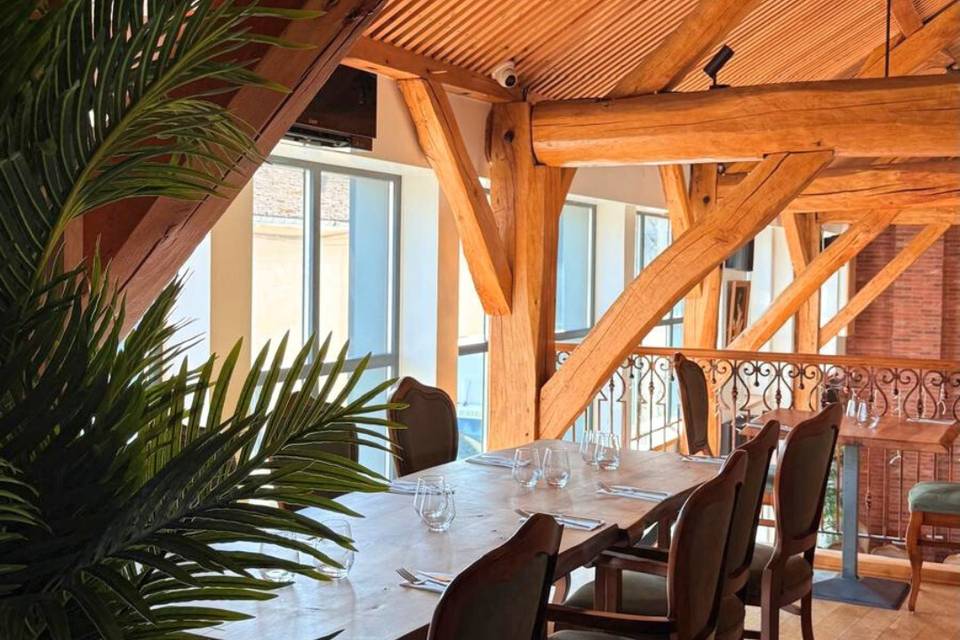 Le Colombier Steakhouse