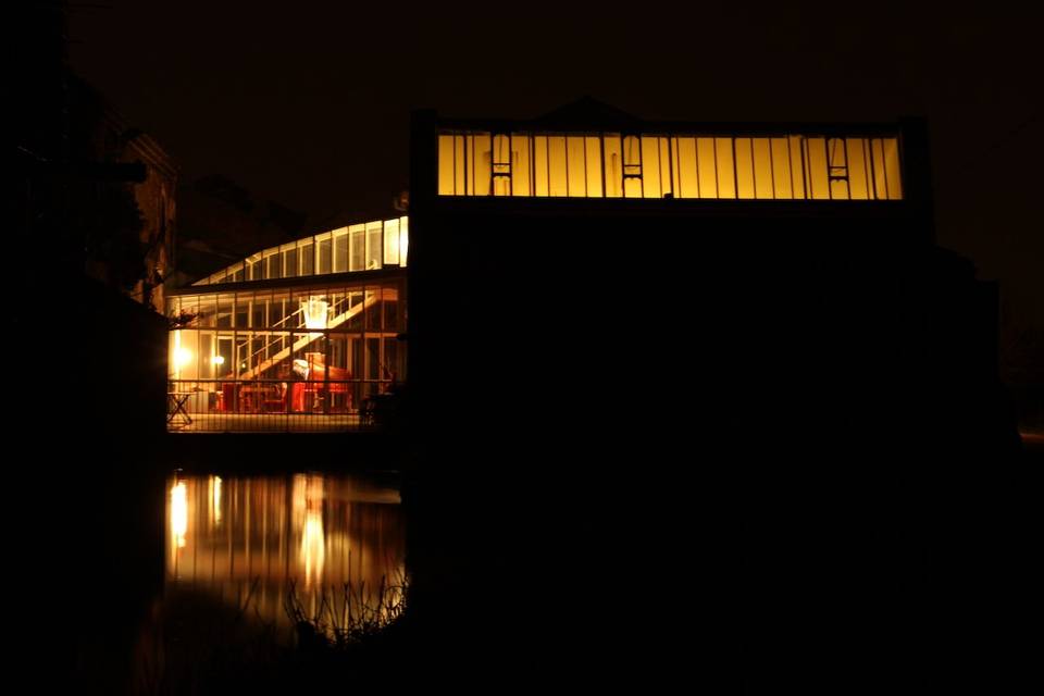 La Cour D'honneur de nuit