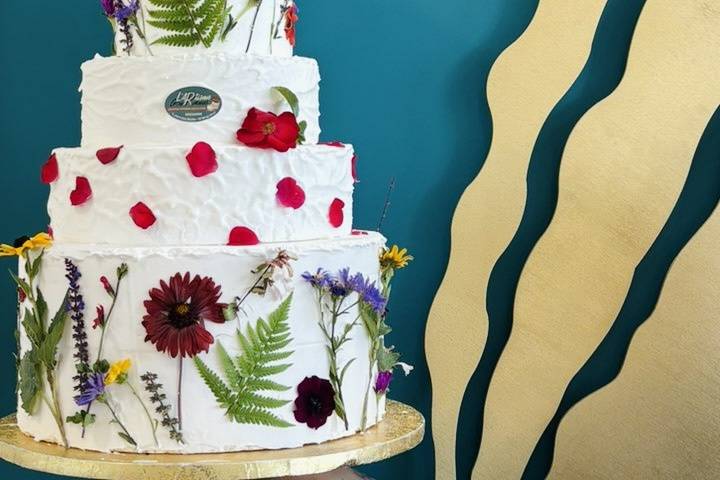 Wedding cake floral