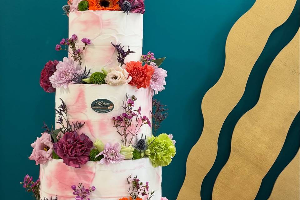 Wedding cake floral
