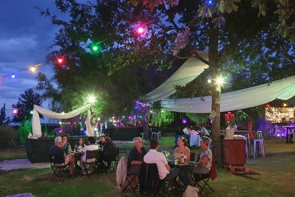 Soirée en guinguette dans le p