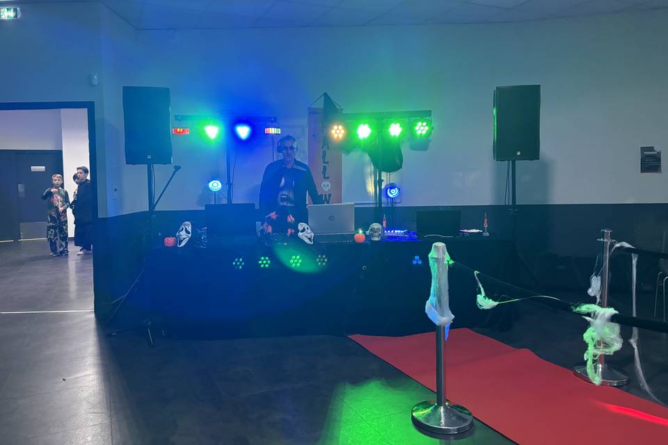 Dj HALLOWEEN
