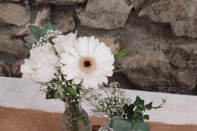 Centre de table fleuri