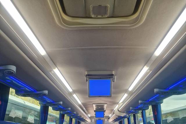 Autocars de  53 à 67 places