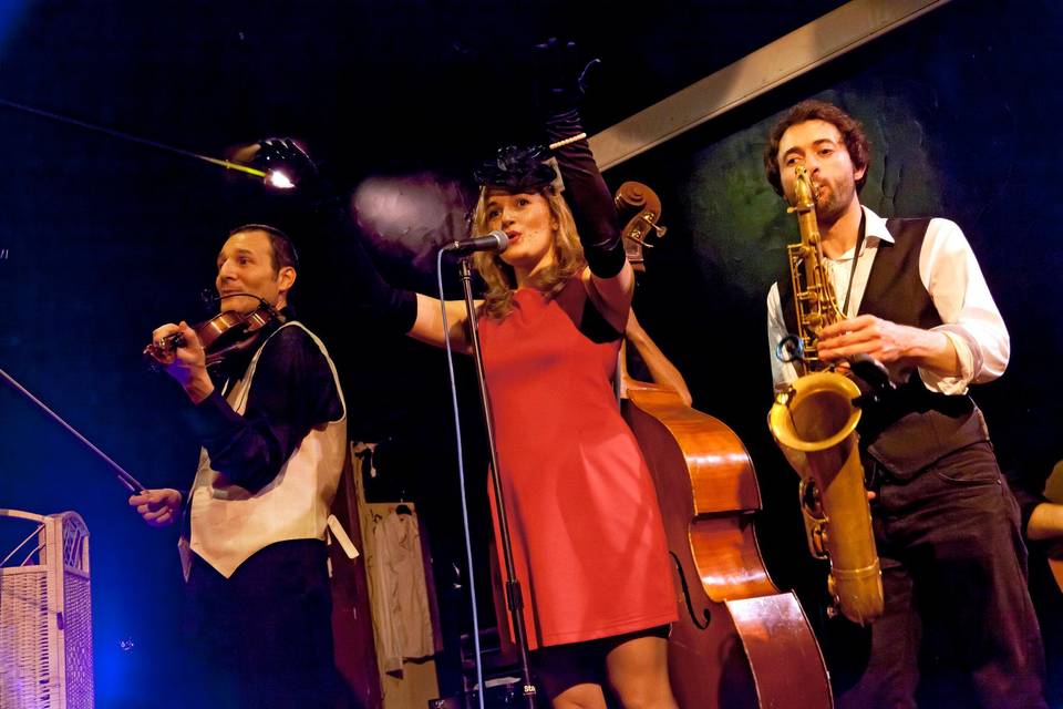 Quartet swing